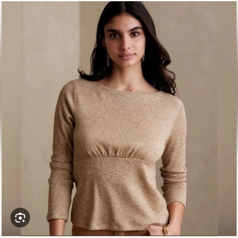 Banana Republic Factory KNIT LUREX TOP
Champagne Toast Medium (A)